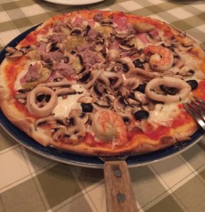 Pizza seafood